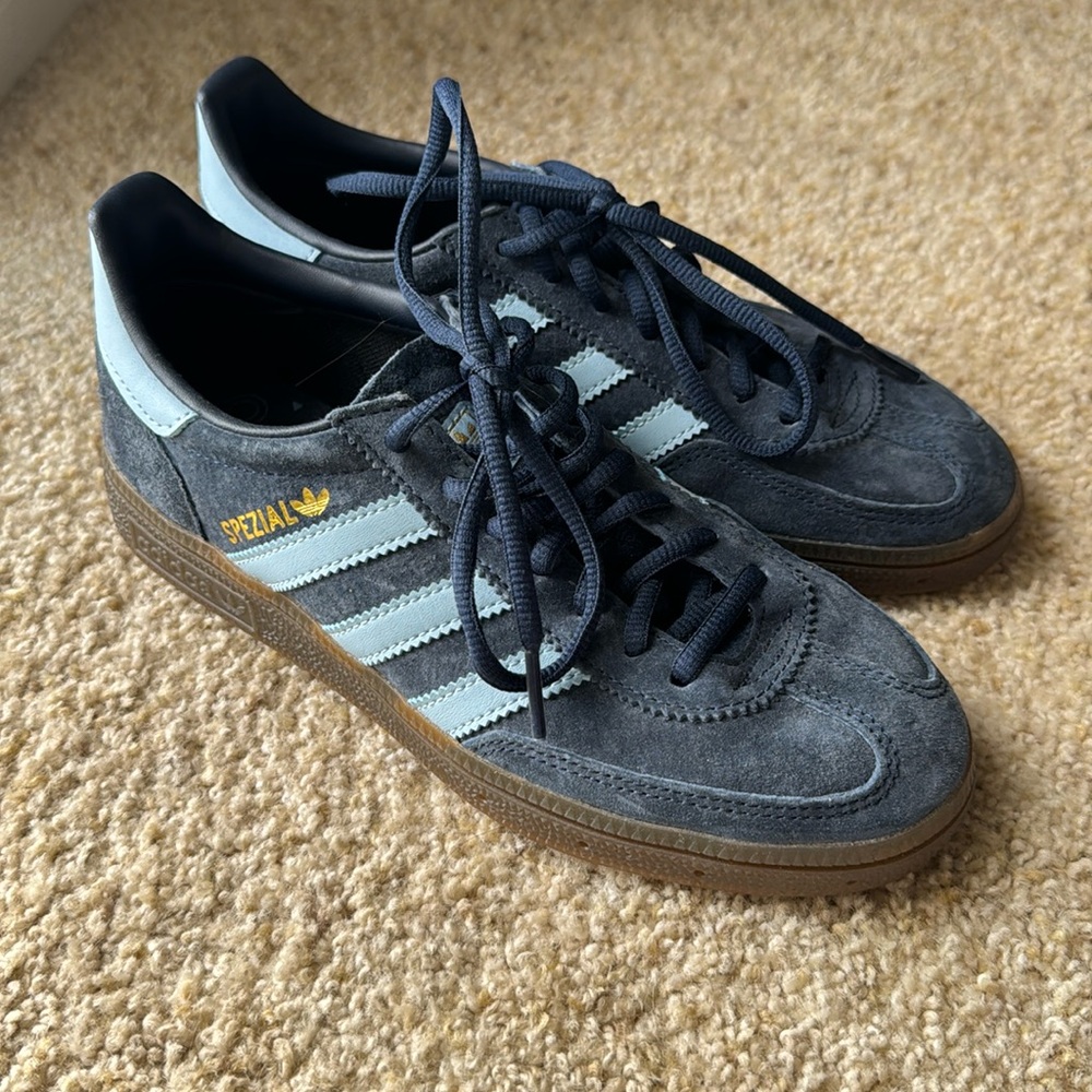 ADIDAS HANDBALL SPEZIAL ‘NAVY GUM’ size US 4M